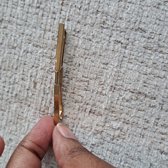 Assorted Brooch Pin Collection - Picture 11 of 16